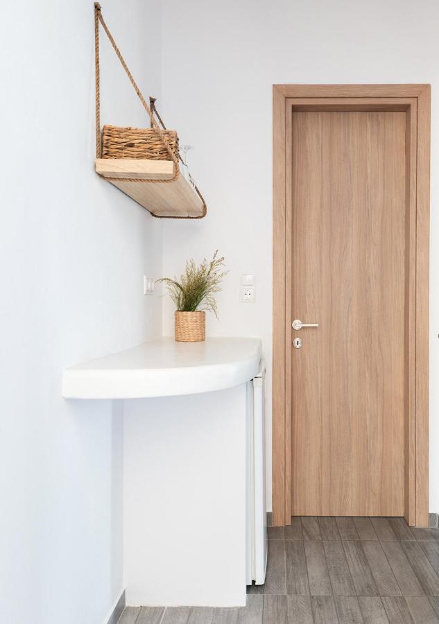 Dorkas Luxury Rooms&Apartments Livadakia Bagian luar foto