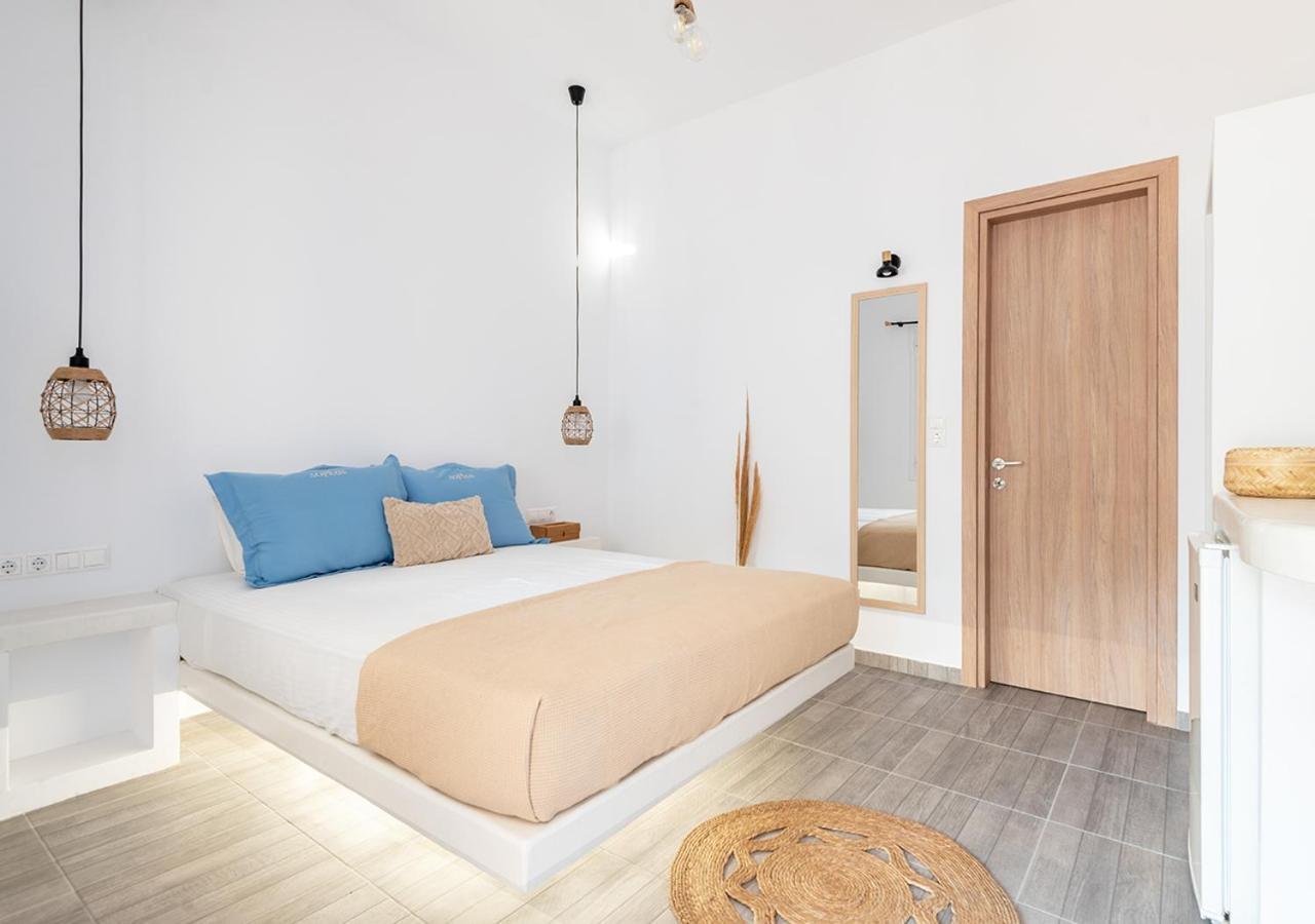 Dorkas Luxury Rooms&Apartments Livadakia Bagian luar foto