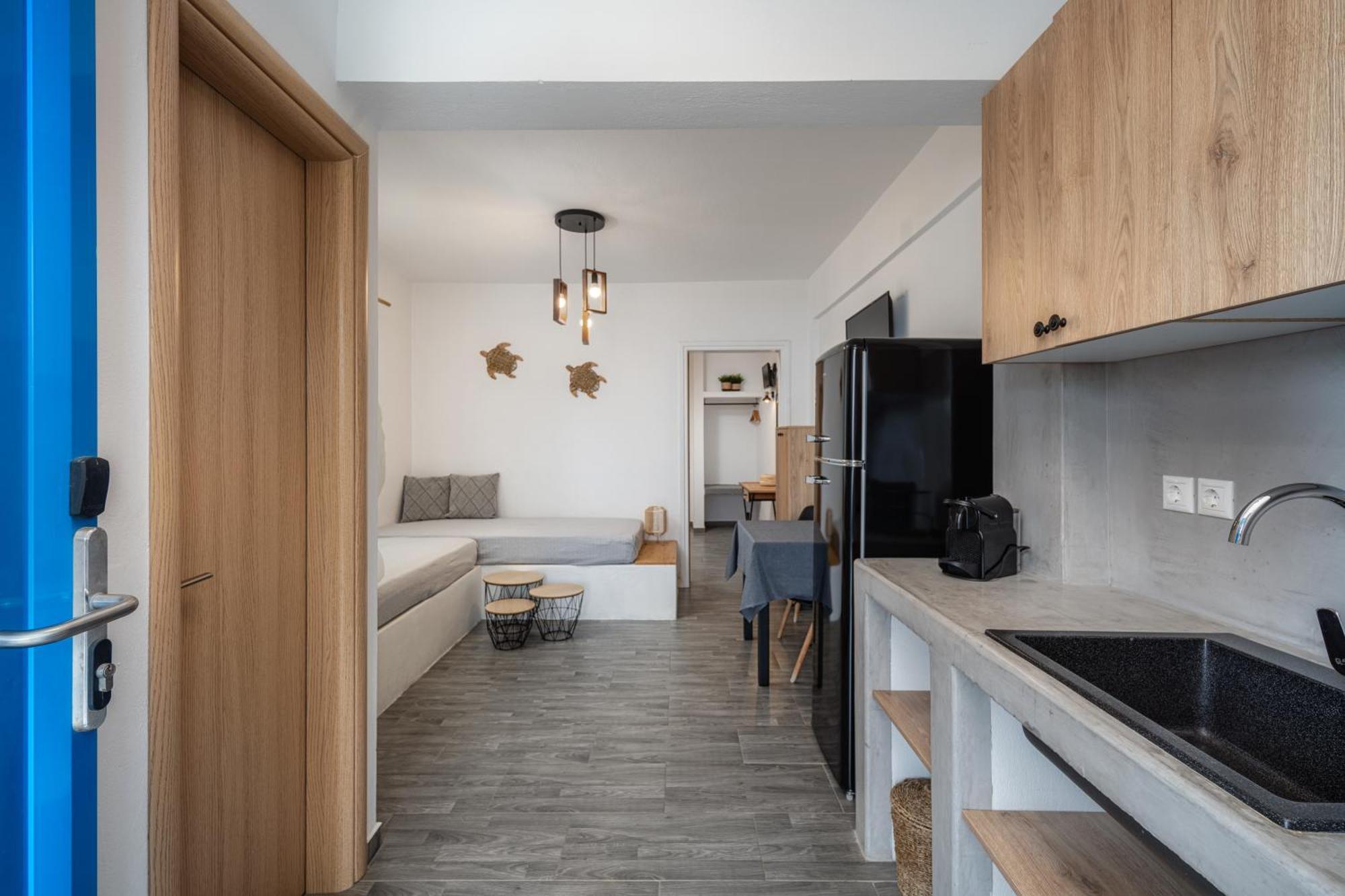 Dorkas Luxury Rooms&Apartments Livadakia Bagian luar foto
