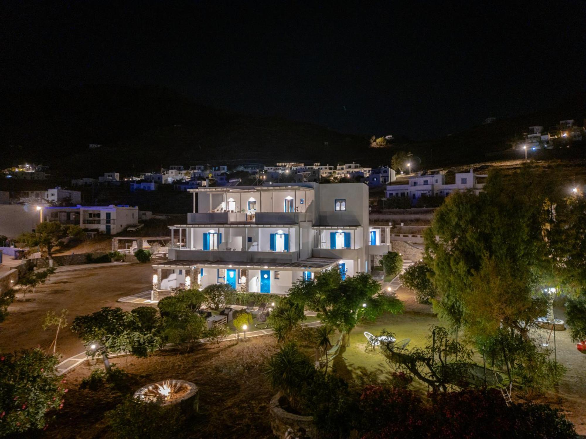 Dorkas Luxury Rooms&Apartments Livadakia Bagian luar foto